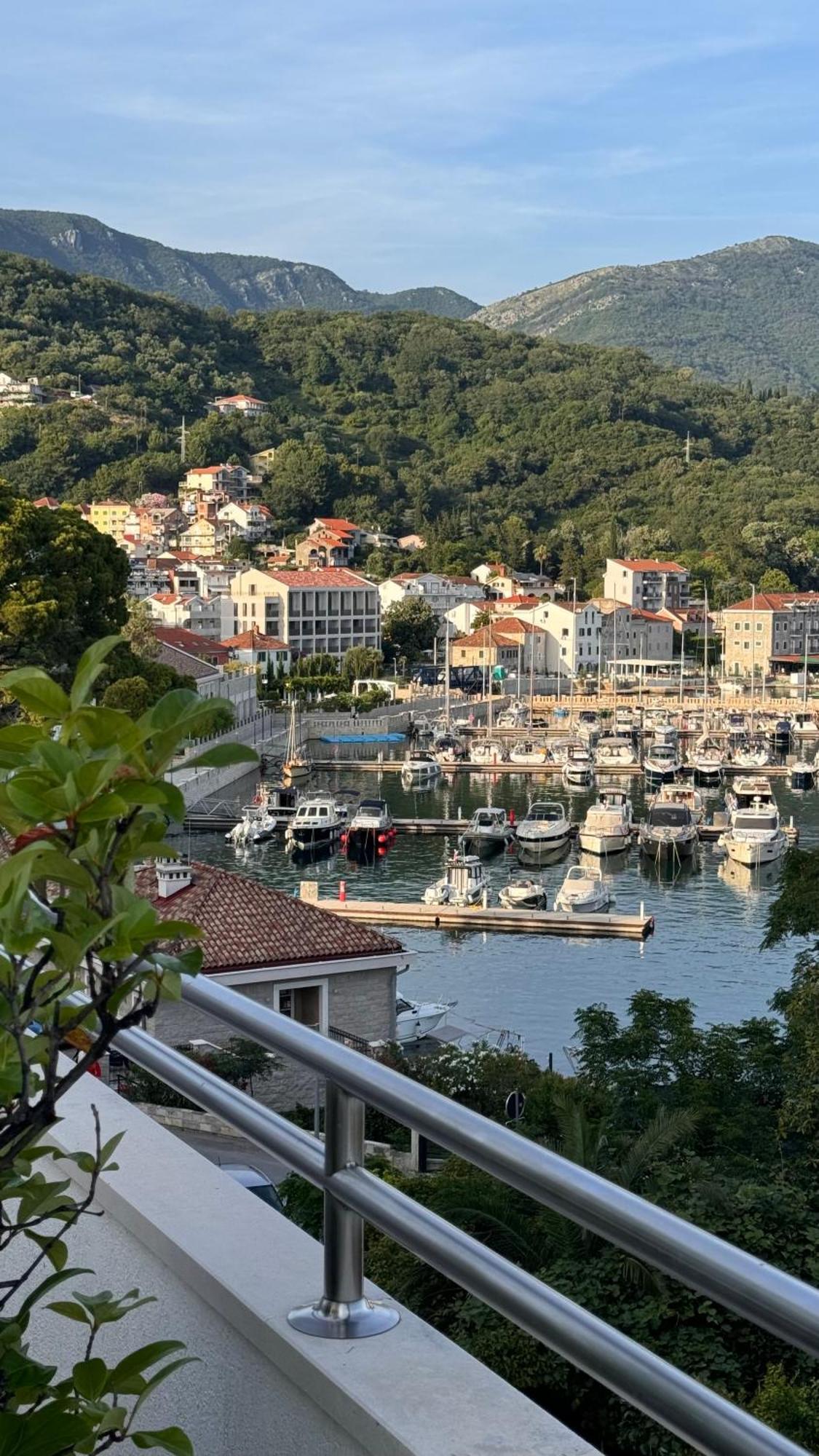 Apartmani Laban Herceg Novi Exteriér fotografie